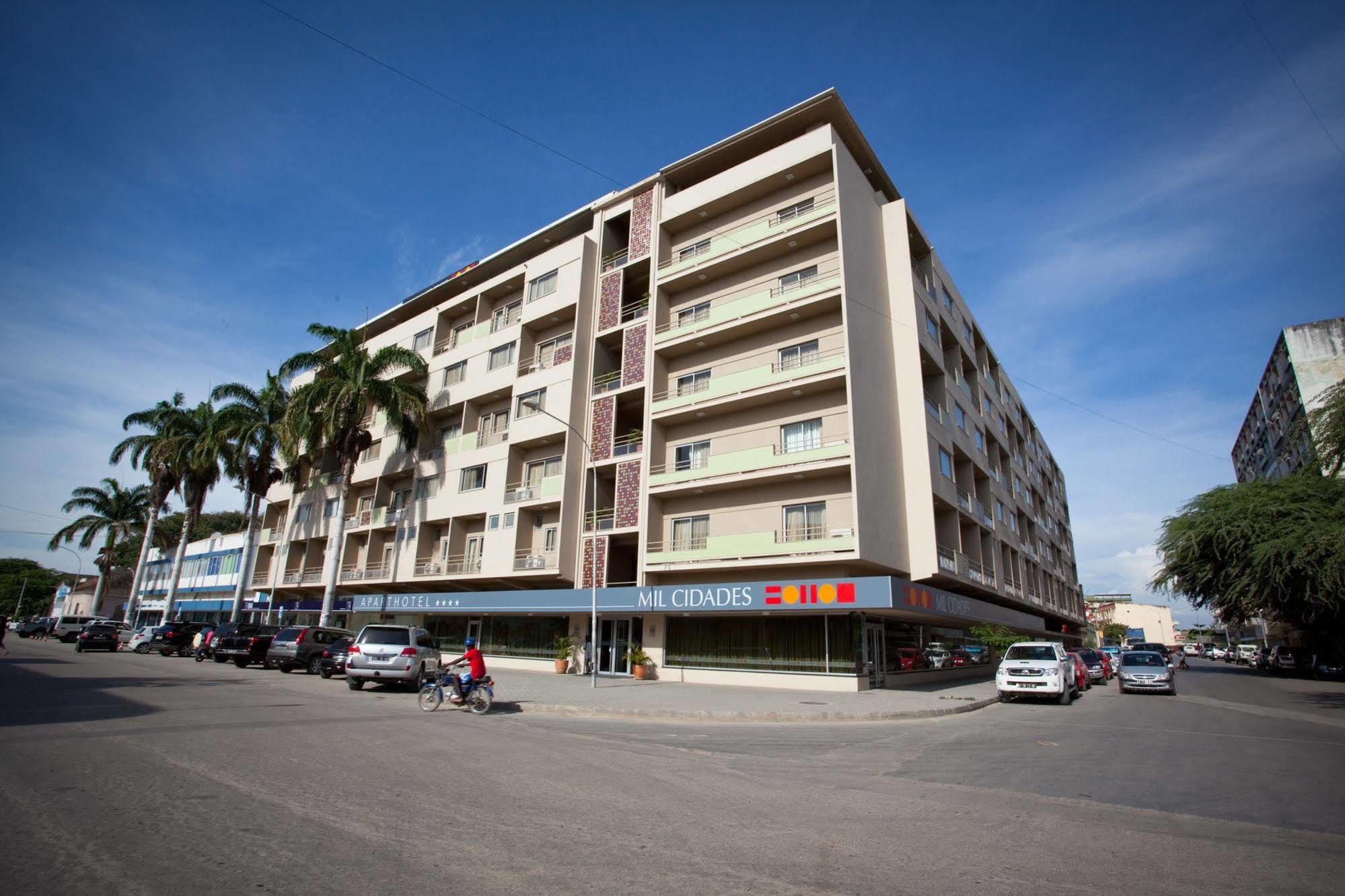Benguela Aparthotel Mil Cidades מראה חיצוני תמונה